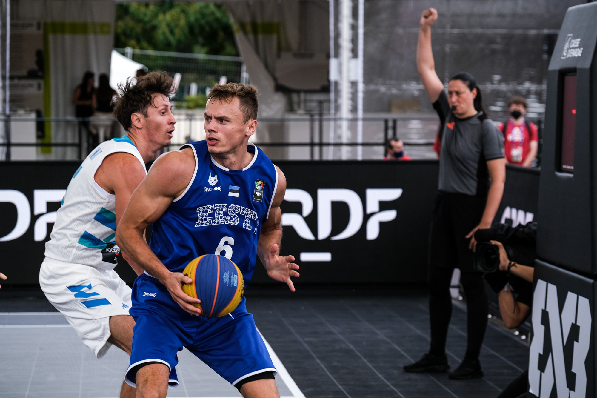 Jaan Puidet (Estonia) and Simon Finzgar (Slovenia) - FIBA 3x3 Europe Cup Paris (ph. Davide Di Lalla ©Unicode Images)