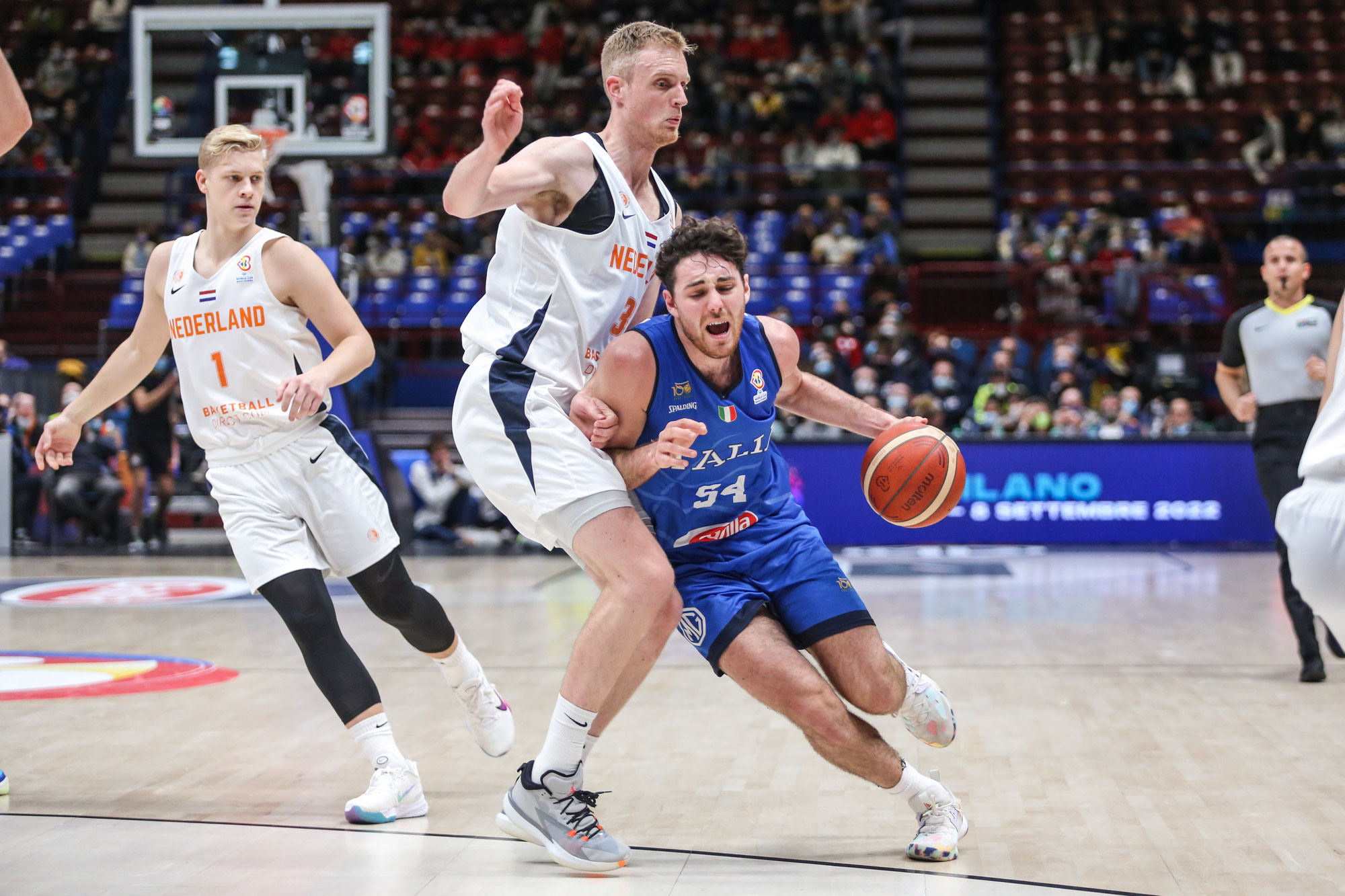 Alessandro Pajola (ITALY) and Boy Van Vliet (NETHERLANDS) - FIBA Basketball World Cup Qualifiers - Italy - Netherlands (ph. Davide Di Lalla ©Unicode Images)