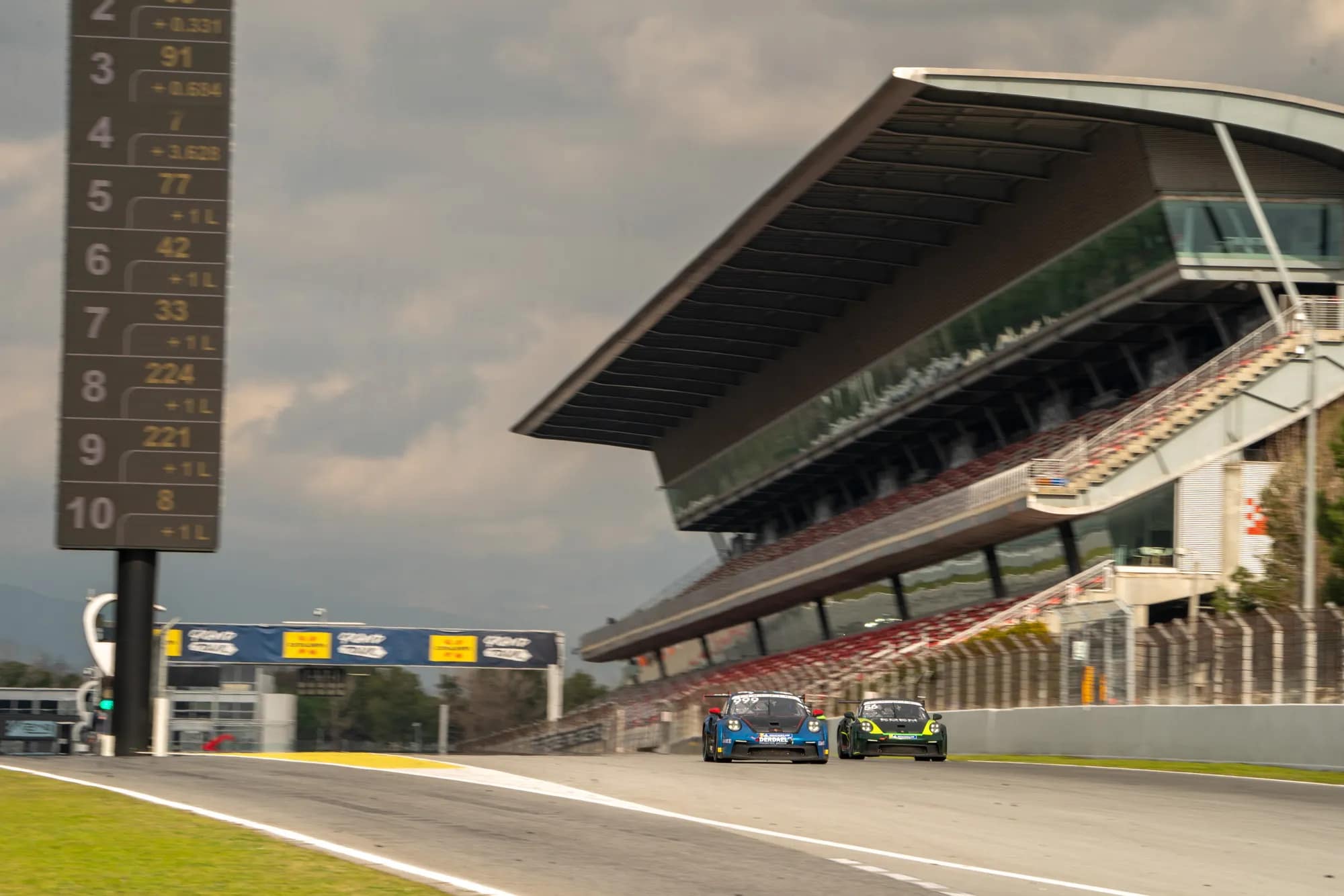Porsche Sprint Cup Southern Europe 2026 - Race 1 Club Division - Saturday 28th February, Circuit de Barcelona - Catalunya in Barcelona, Spain - Leading Pack with #999 on the lead