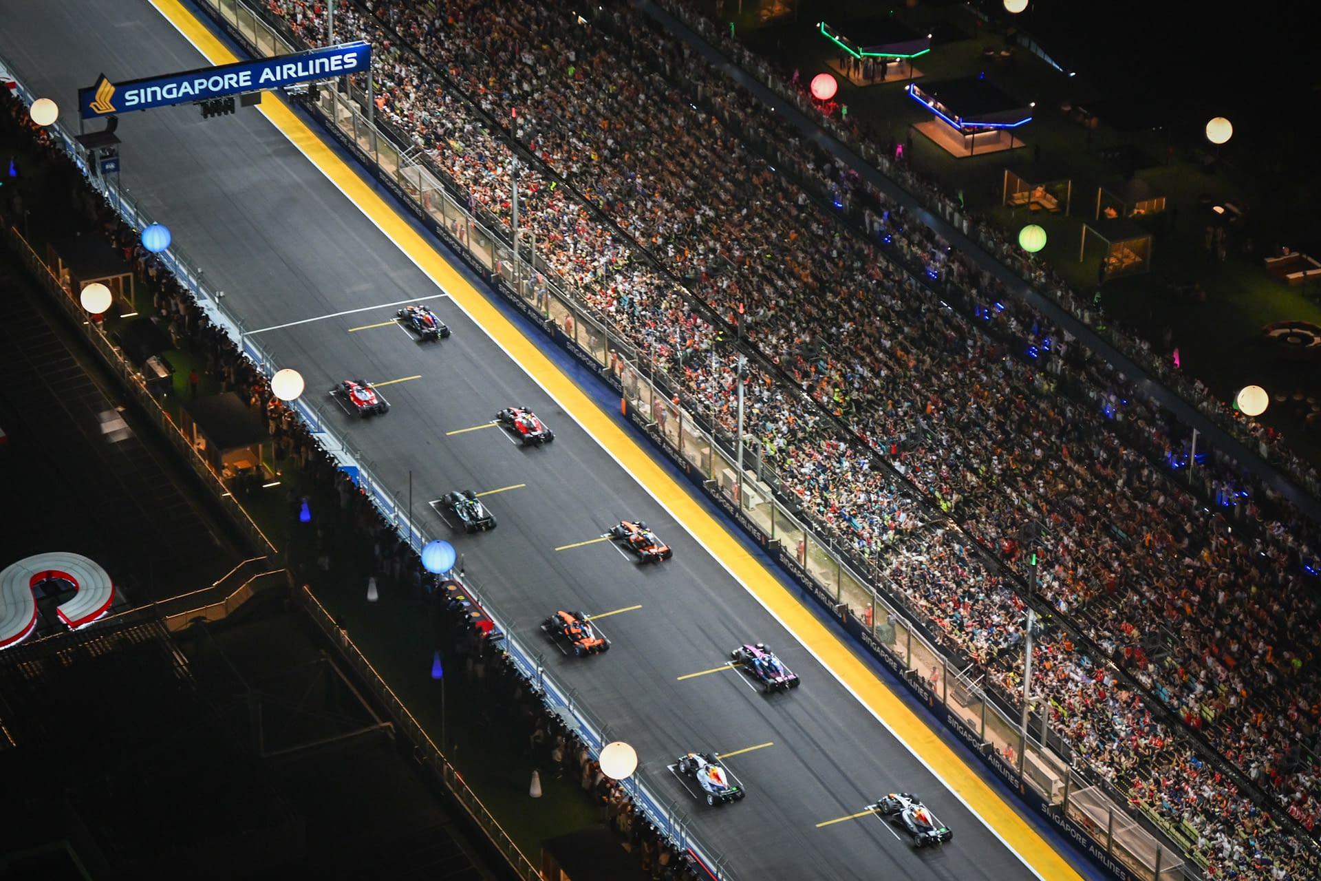 Race of the Formula 1 Singapore Airlines Singapore Grand Prix 2026 in Singapore