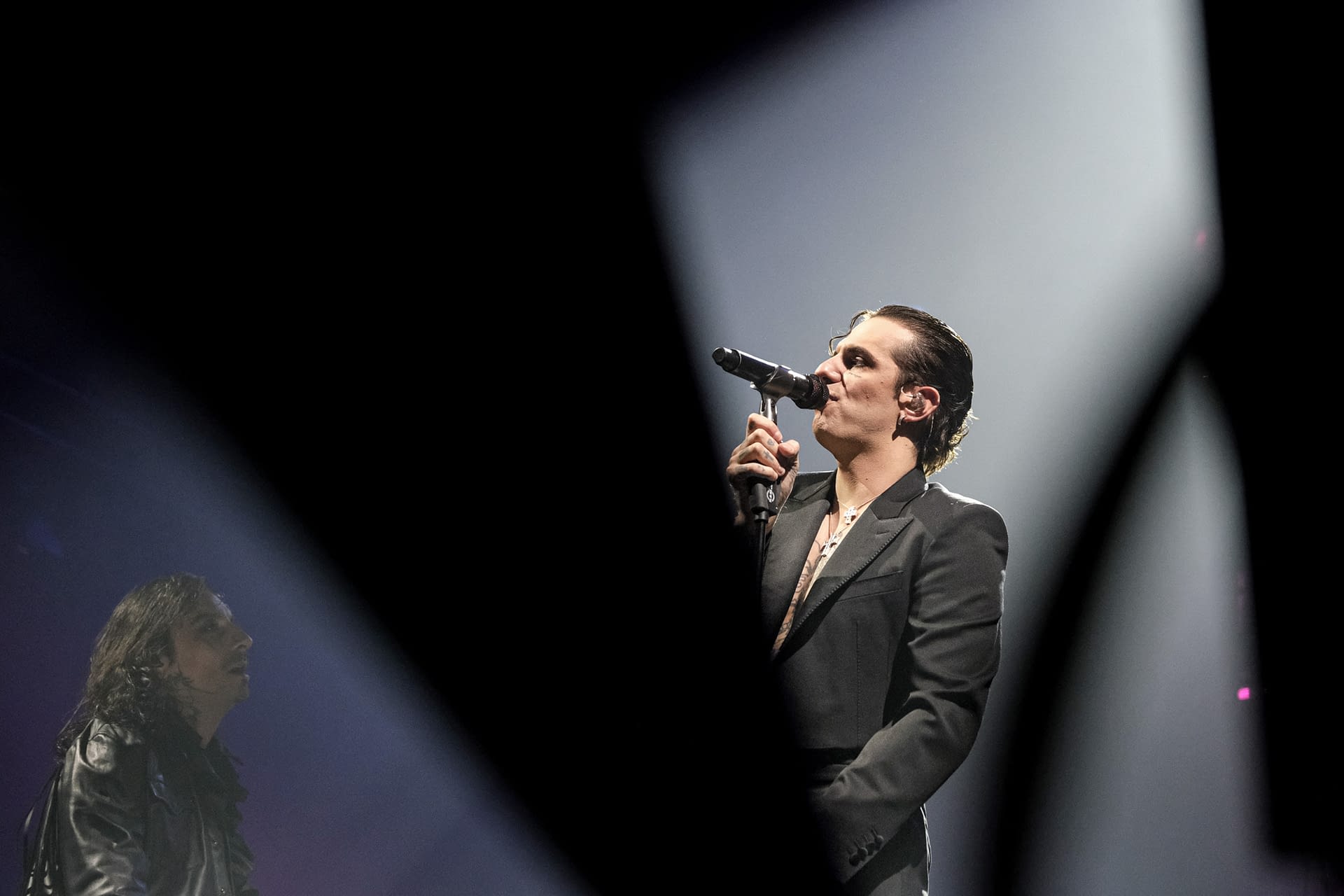 Achille Lauro, “Palazzetti Live 2026” tour at Inalpi Arena in Turin, Italy