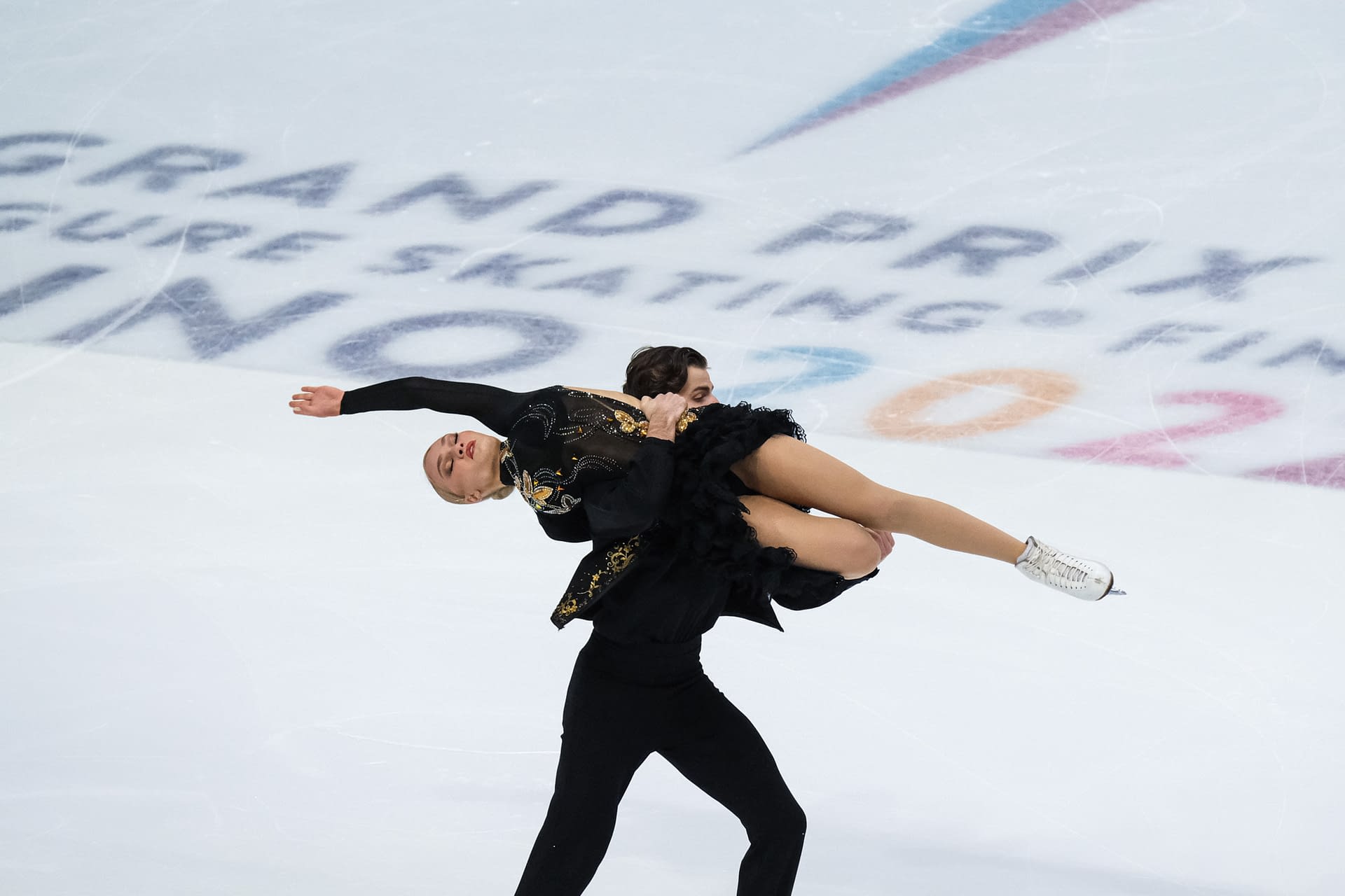 Second day for Junior Pairs – Ice Dance Rhythm Dance of the ISU Grand Prix Final in Torino 2022